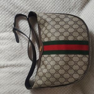 Gucci shoulder bag